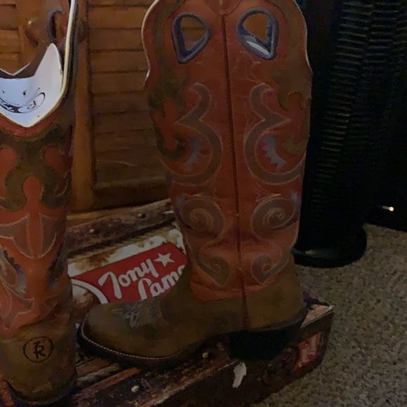 SOLD - Picture 7 of 13